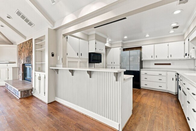 Building Photo - 4421 Carlton Ct