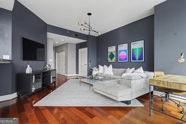 Building Photo - 1080 Peachtree St NE