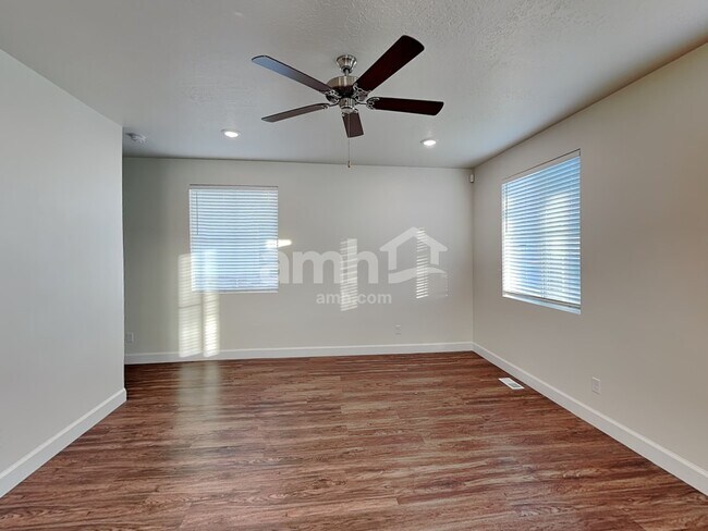 Building Photo - 5966 Verdigris Dr