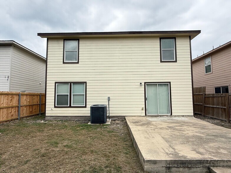 Building Photo - 2307 Mission View