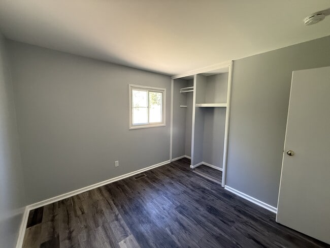 Building Photo - 4718 Kessler Dr