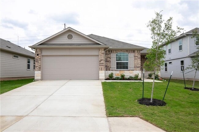 Building Photo - 505 Naset Dr