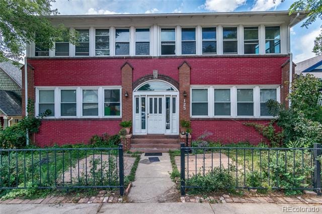 Building Photo - 123 S Pennsylvania St