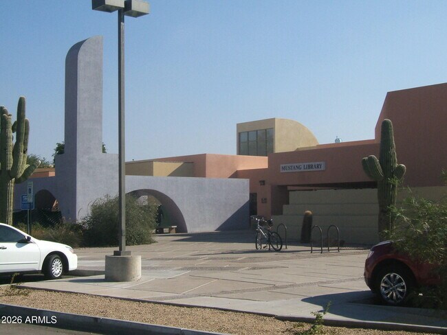 Building Photo - 9969 E Bayview Dr