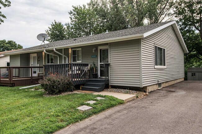 Primary Photo - 4626 13th Ave NW