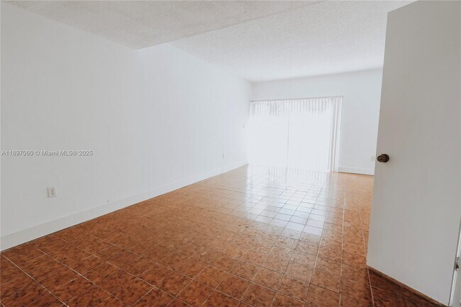 Building Photo - 3791 NW 78th Ave