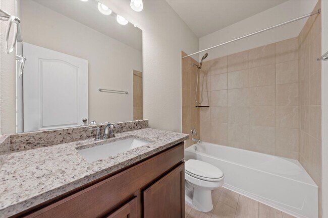 Building Photo - AVAILABLE NOW! Beautiful 3 Bedroom Home Located in Temple, Texas!