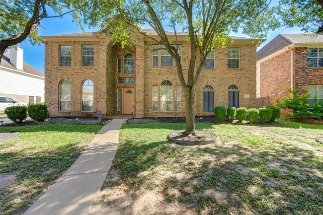 Building Photo - 7323 Sunset Bend Ln