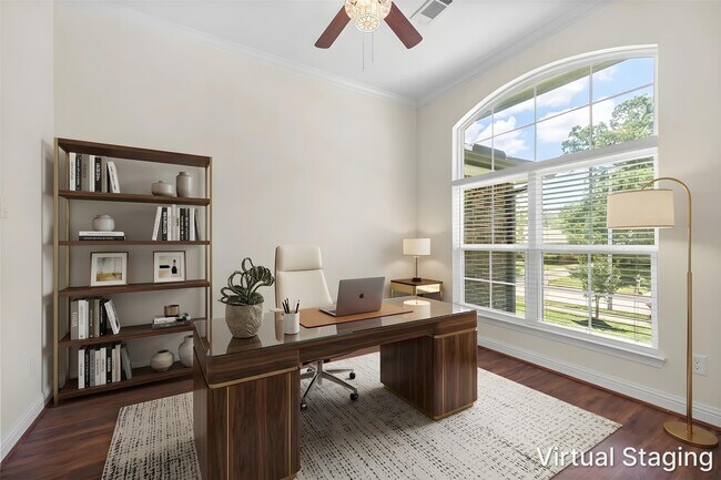 Building Photo - 7214 Deep Forest Dr
