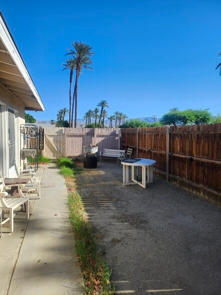 Building Photo - 82298 Sierra Ave