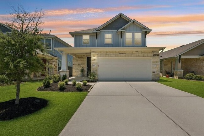 Building Photo - 117 Stone Cyn Dr