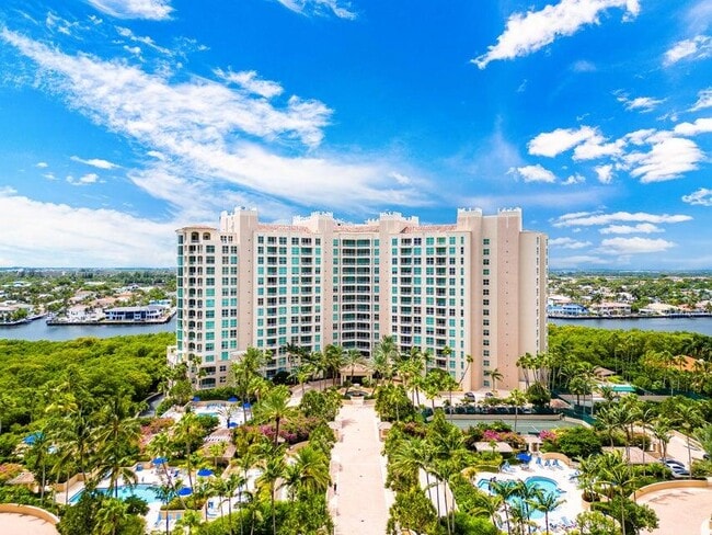 Building Photo - 3720 S Ocean Blvd