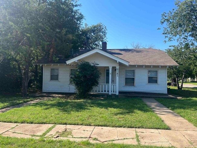 Primary Photo - 2141 Ave K