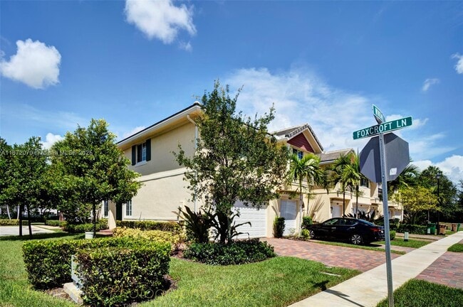 Building Photo - 4665 Windmill Ln