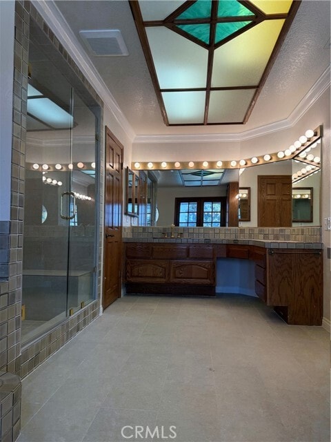 Building Photo - 4441 Los Patos Ave