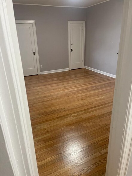 Primary Photo - 204 Berkeley Ave