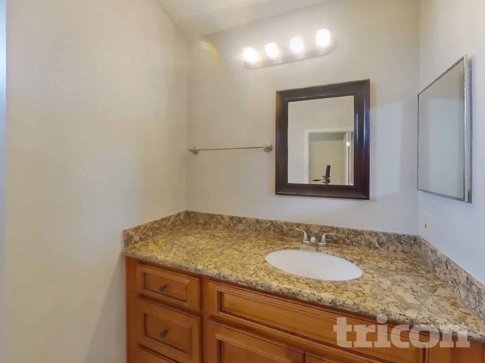 Building Photo - 1805 Hitching Post Pl