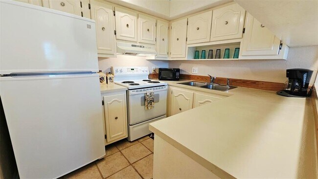 Building Photo - 3586 Cape Haze Dr