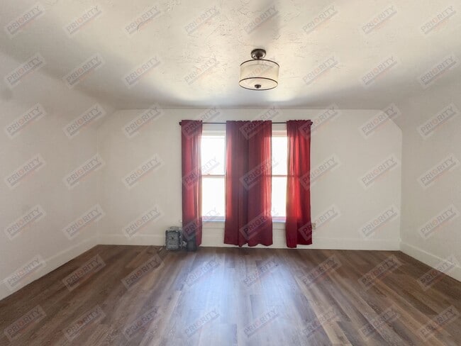 Building Photo - 500 Carey Ave