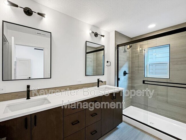 Building Photo - 3524 W Anderson St