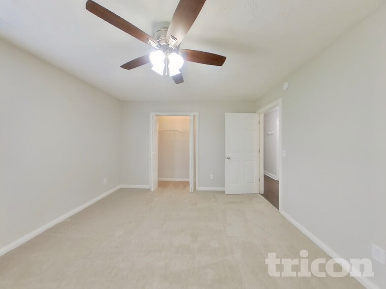 Building Photo - 107 Cross Creek Ln