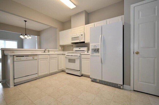 Building Photo - 3905 Timbercreek Cir