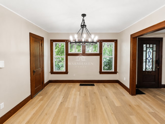 Building Photo - 2078 18th St SW