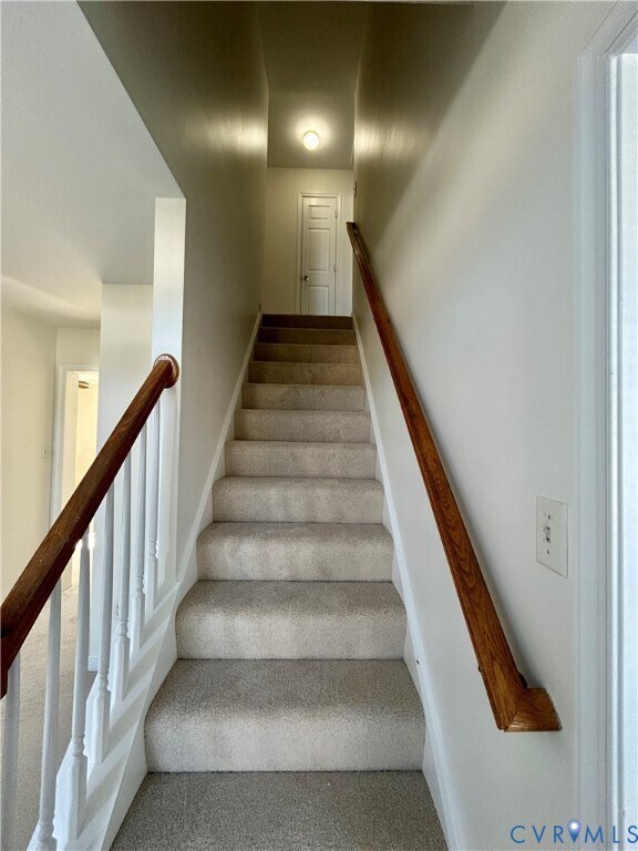 Building Photo - 5429 Stone Ln
