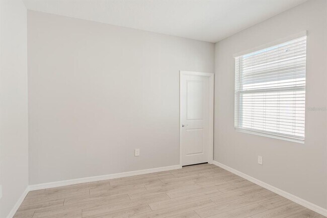Building Photo - 4008 Westwood Flds Lp