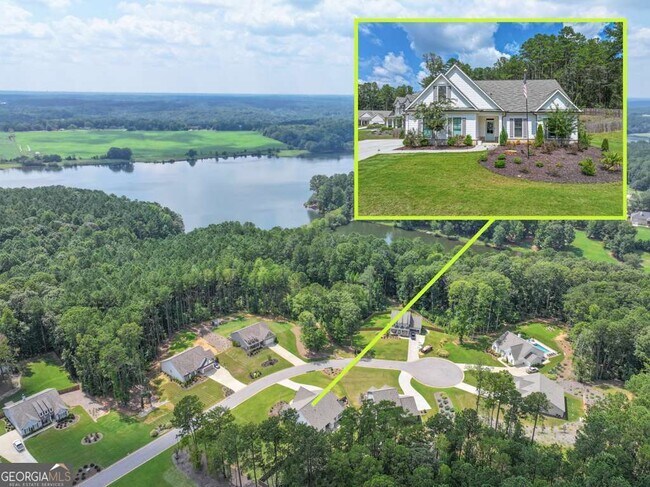 Building Photo - 2121 Charmond Dr