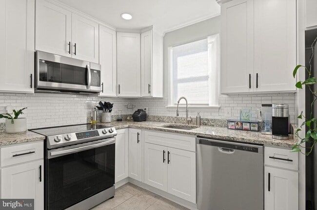 Building Photo - 7908 35th St