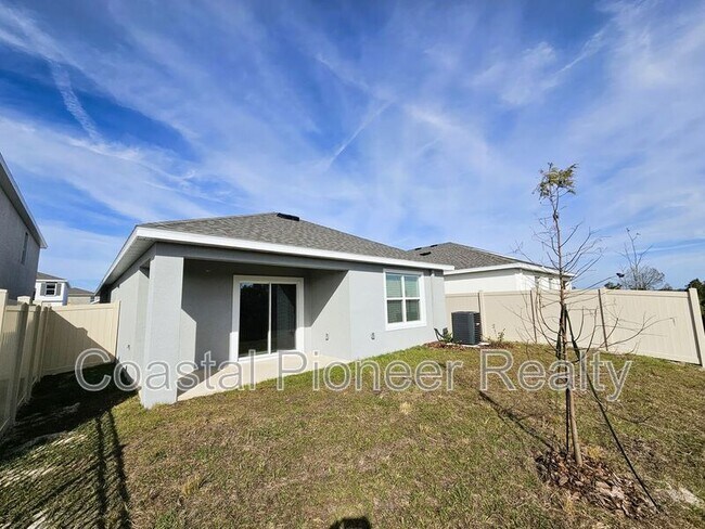 Building Photo - 32476 Weathered Oak Dr