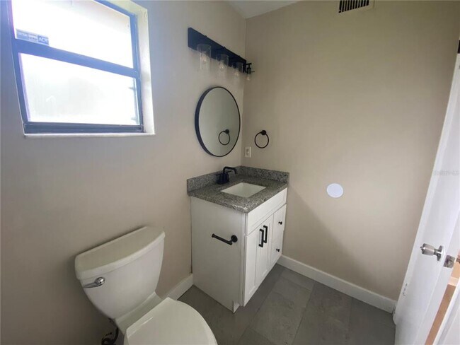 Building Photo - 6763 Magnolia Pointe Cir