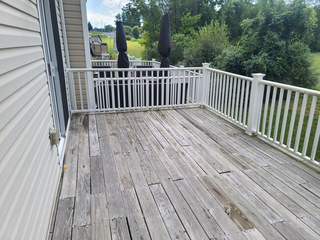 Building Photo - 3 Bedroom Townhome for Rent in Waynesboro