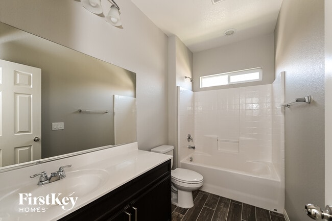 Building Photo - 10448 Camp Rock Ct