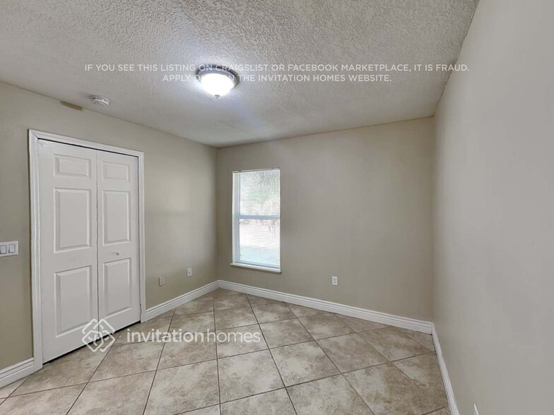 Building Photo - 5274 Laval Dr