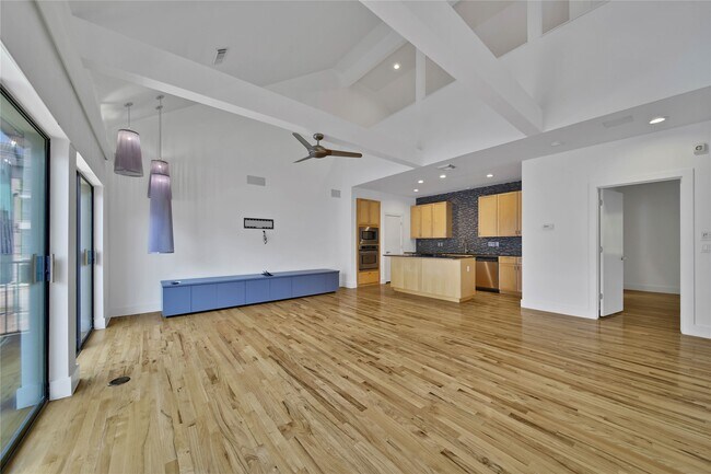 Building Photo - 4205 Eigel St