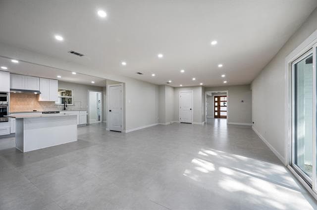 Building Photo - 1200 Tanglewood Trail