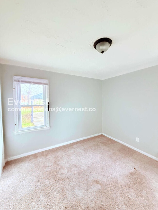 Building Photo - 19180 Trinity St