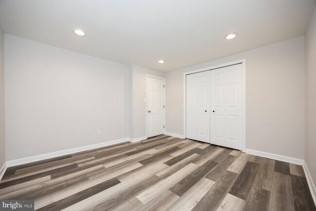 Building Photo - 3130 Ryerson Cir