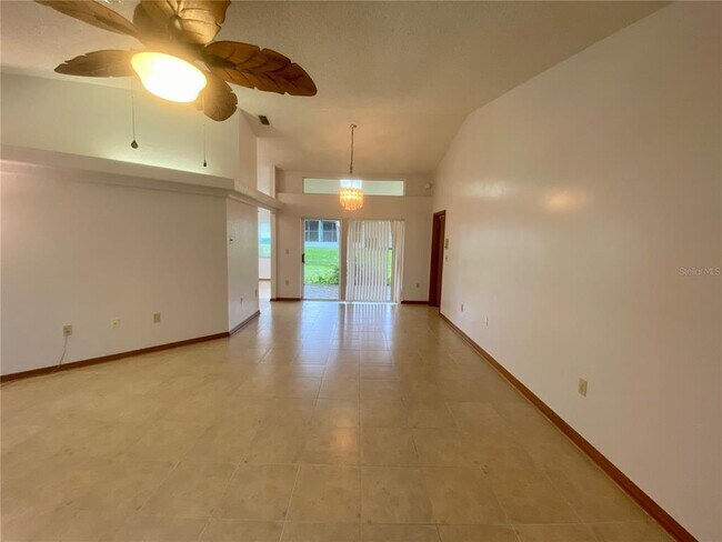 Building Photo - 8201 Rhanbuoy Rd
