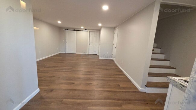 Building Photo - 62 Constitution Dr