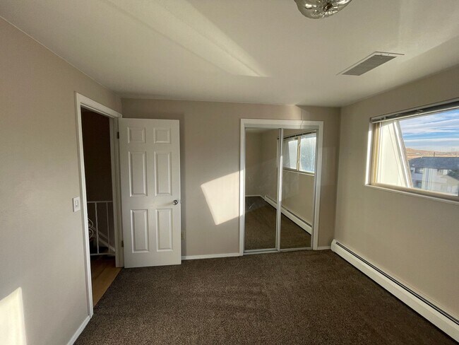 Building Photo - Great Golden Location for 2-Bed, 1.5 Bath Condo with 2-Off Street Parking Spaces - Private Yard!