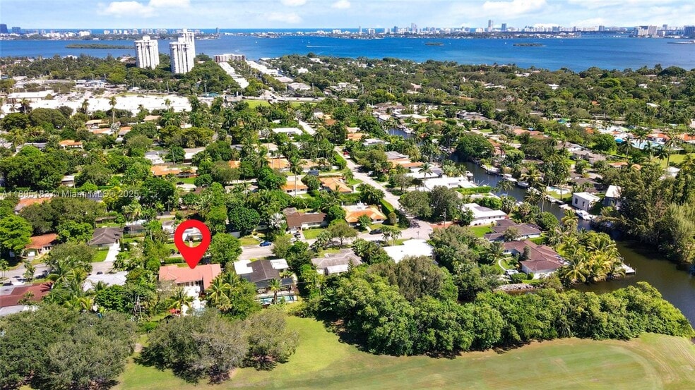 Building Photo - 10626 NE 10th Ct