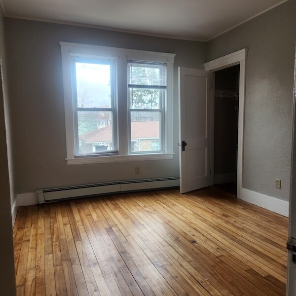 Building Photo - 5 Cohasset St