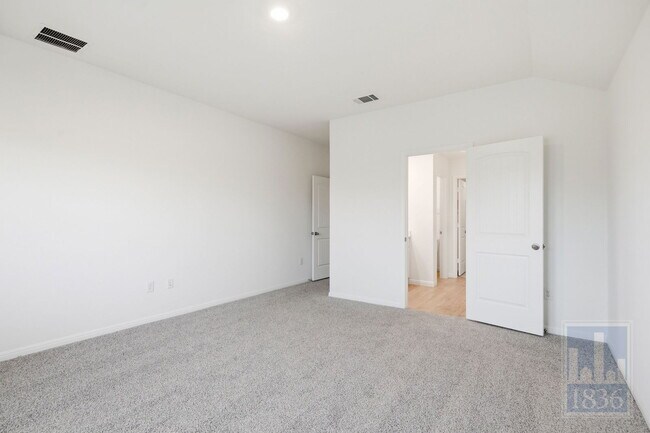 Building Photo - 1832 Buntline Hitch Dr