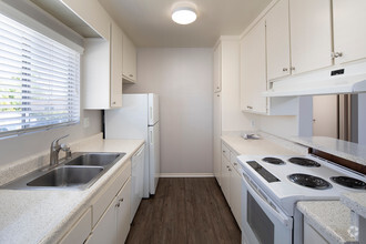 Building Photo - *OPEN HOUSE: 5/10 10AM-12PM* El Cajon 2 BR...