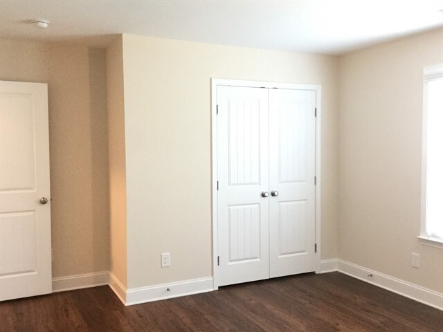 Building Photo - 1023 Monitor Ct