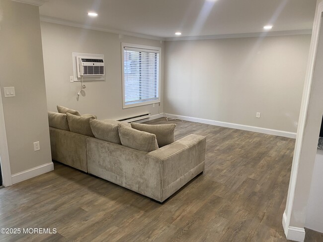 Building Photo - 160 Cross Slope Ct