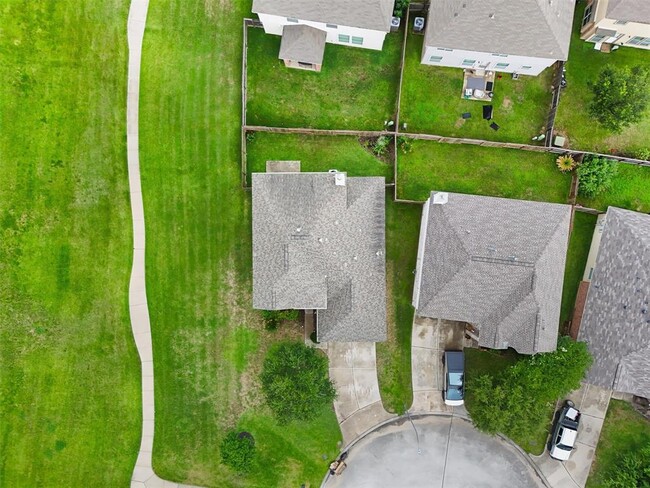 Building Photo - 8342 Loetsch Ridge Way